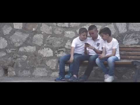 Αργιλές - Νίκος & Γιώργος Στρατάκης (official video clip)