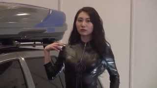 黒い髪のおねえさん