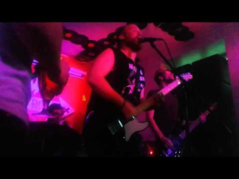 Svart Städhjälp - Live Häng Bar, Malmö 4 juli 2014