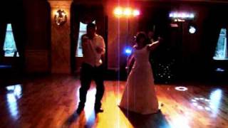 preview picture of video 'Matt & Jane's 1st Dance'