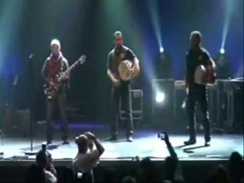 DODDIE  FRIENDS FEAT SATU DARAH.wmv