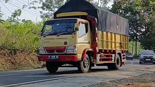 Download lagu Viral!! Rekaman video Kumpulan bus pariwisata Pangandaran  mp3
