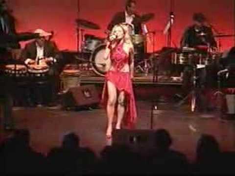Carolina La O (LIVE) Yo Soy La Rumba