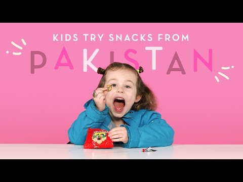 Kids Try Pakistani Snacks | Kids Try | HiHo Kids