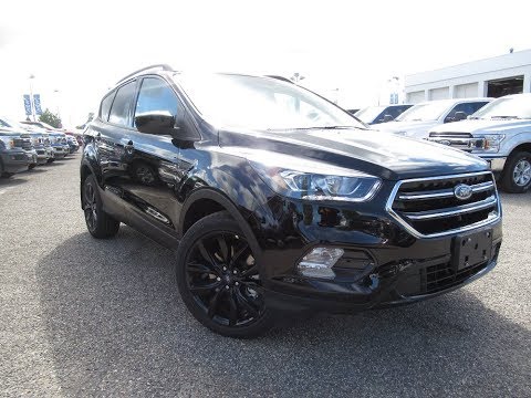 2018 Shadow Black Ford Escape SE