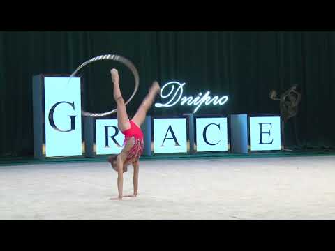 Семеніхіна Анастасія 2011 обруч