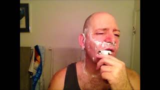 Razor shootout, Gillette Fat Boy vs Gillette Red Tip.