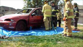 preview picture of video 'Schererville FD Explorer Extrication'