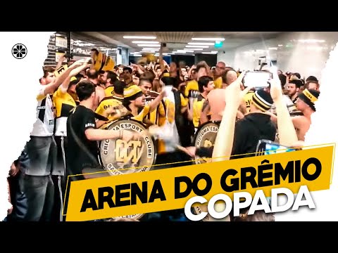 "Os Tigres | Festa mesmo na derrota - Grêmio 2 x 0 Criciúma - Série A 2014" Barra: Os Tigres &bull; Club: Criciúma