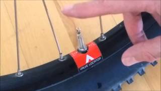How to Pump a Mountain Bike Bicycle Tire With Presta Valve. (Comfort with adapted pressure) 2024
