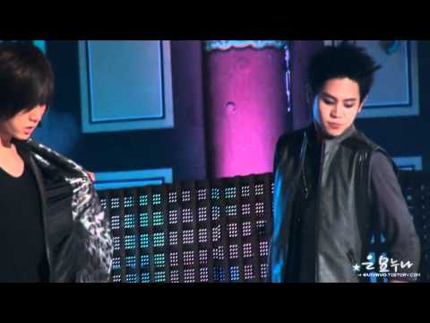 [FANCAM] 101009 BEAST (비스트) -SOOM (BREATH) (Junhyung + Yoseob Focus) @ Miryang Charity Concert