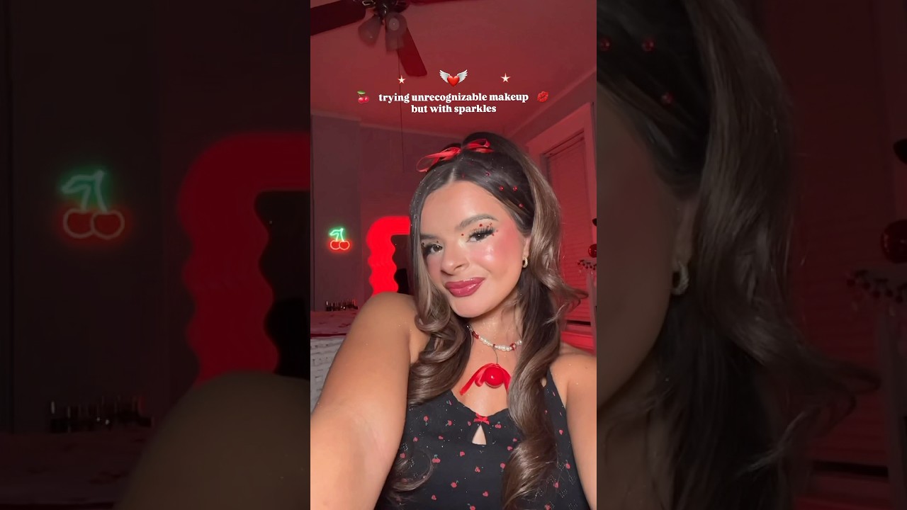 Trying unrecognizable makeup but with sparkles ✨💋 #makeup #unrecognizablemakeup #glitter #glam