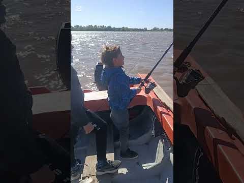 pesca de pati y amarillos en el carcarañá puerto gaboto Argentina Santa Fe