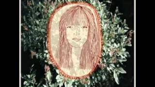 La Sera - Dove Into Love