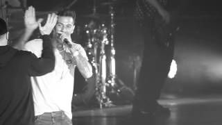 MAX PEZZALI  FEAT EMIS KILLA -- SEI FANTASTICA -- 19.11.2013 - MEDIOLANUM FORUM ASSAGO