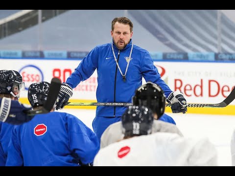 Antti Pennanen tyytyväisenä joukkueeseensa: ”Pystyttiin pelaamaan lähes 60 minuuttia hyvää lätkää”