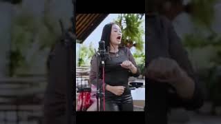 Download lagu Sukses terus buat KELINTUN - FDJ EMILY YOUNG mp3