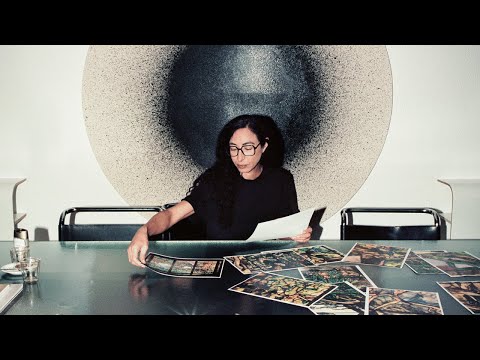 Portrait d'artiste 2023 – Latifa Echakhch, artiste plasticienne