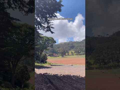 Municipio José María Vargas en la ruta por la transandina. Táchira. Venezuela
