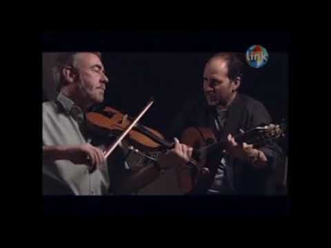 Aly Bain and Ale Möller play a medley of The Full Rigged Ship and The Newly Rigged Ship.