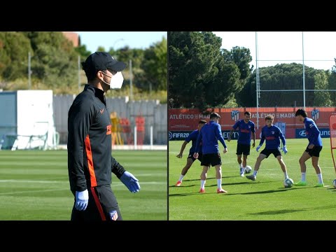 Foot/Espagne: reprise de l'entraînement collectif | AFP