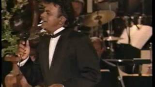 Johnny Mathis ~ Moment to Moment ~ Live