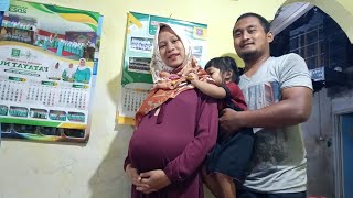Download lagu Bumil Curhat Awal Kehamilan 9 Bulan mp3 Download lagu Bumil Curhat Awal Kehamilan 9 Bulan mp3