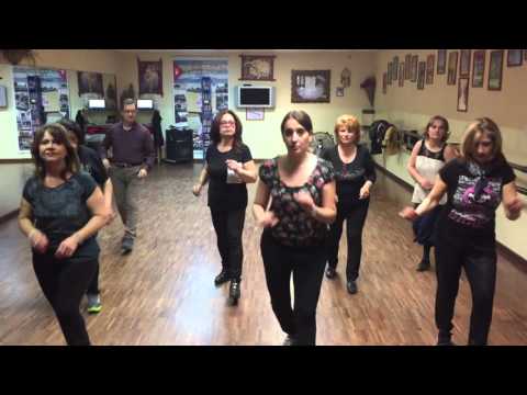 MACARENA ella ella!!!ballo di gruppo 2016