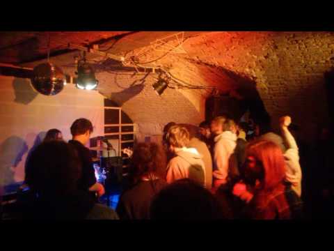 Berosszulás - 107 @Budapest, Auróra 2016