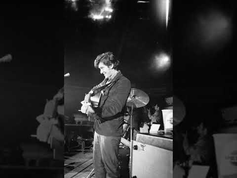 Video thumbnail for William Butler Yeats Visits Lincoln Park and Escapes Unscathed (Live)