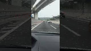 俺様のボロ軽自動車を次々とランボルギーニが追い抜いていく動画