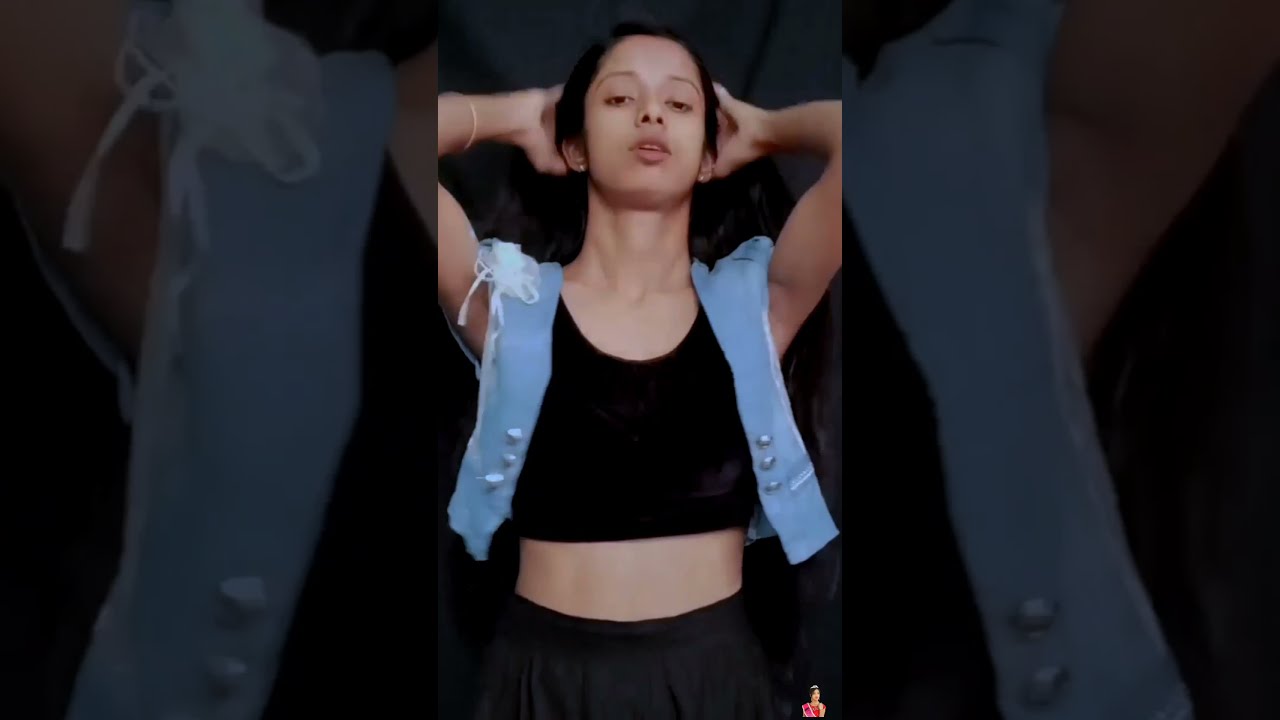 Watch video 🧕 लड़की की Nude photo 📸 क्यों खींचना चहा 🤬 | Respect Girls | Rajlaxmi #shorts Now 🧕 लड़की की Nude photo 📸 क्यों खींचना चहा 🤬 | Respect Girls | Rajlaxmi #shorts