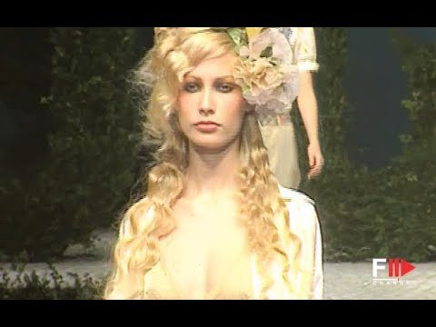 MOSCHINO Spring Summer 1997 Milan - Fashion Channel