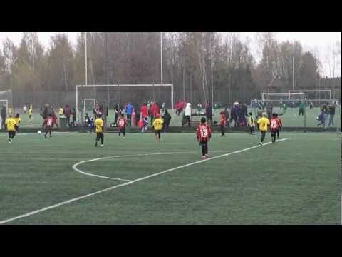 1                pojat-02             FC Reipas Oranssi- Honka Unitet Musta.