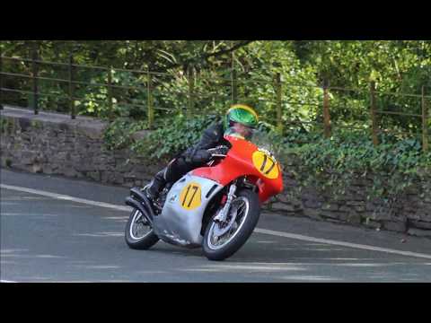 500cc SENIOR CLASSIC TT RACE ISLE OF MAN MANX GRAND PRIX 2019 WITH MV AGUSTA & JOHN MCGUINNESS MBE