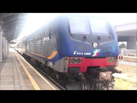 Treni alla Stazione di Genova Prà e di Chiavari