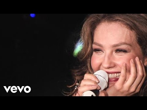 Videoclip de Novelas - Medley ("Viva Tour" En Vivo) — Thalia
