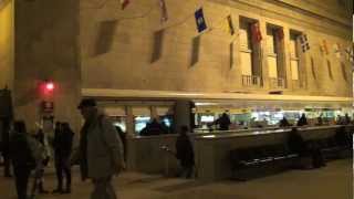 preview picture of video 'Downtown Toronto Canada [Union Station DEC 28 2012]'