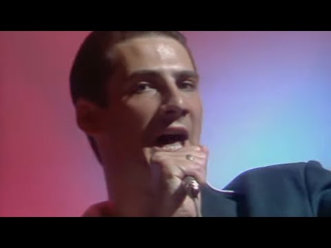 Chant No. 1 (I Don't Need This Pressure On) [Top of the Pops 16/07/81]