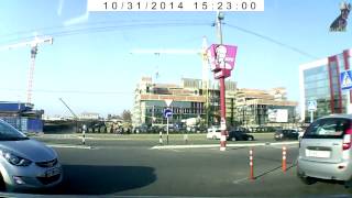 preview picture of video 'Carcrash in Krasnodar 10-31-2014 - Авария в Краснодаре 31.10.2014'
