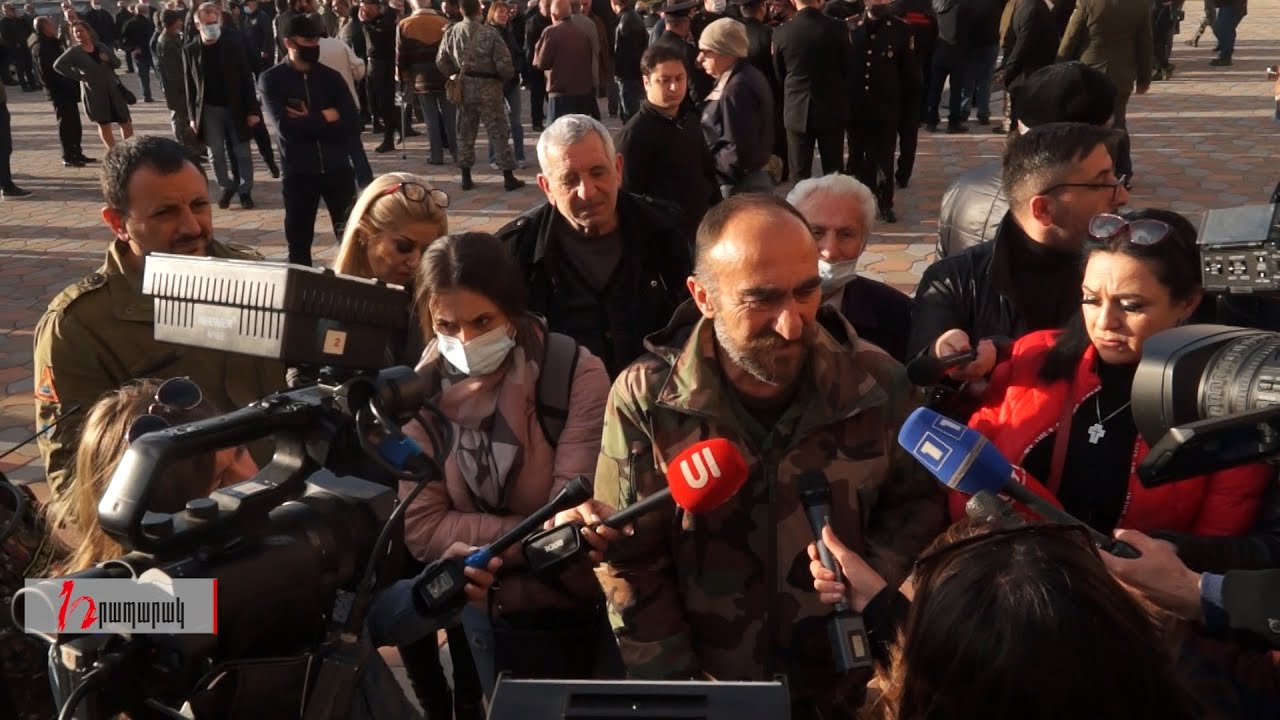 Հայրենիք ստեղծողին ճանապարհում են հայրենիքը հանձնողները․ Պավլիկ Մանուկյան