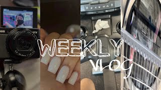 VLOG: Going to the gym after months of not going, nail salon + laundry