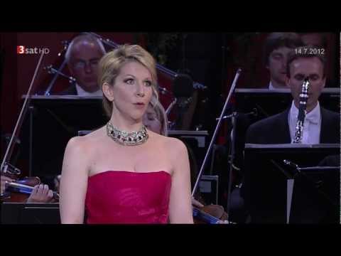 Rossini: Non più mesta (La Cenerentola) - DiDonato