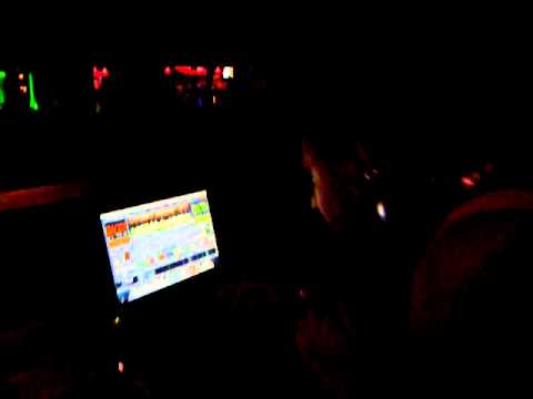 OGM909 aka The Qualunquist live @ Sun Beat pt. 1