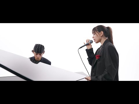 Afra - Ara Durak (Live Performance)