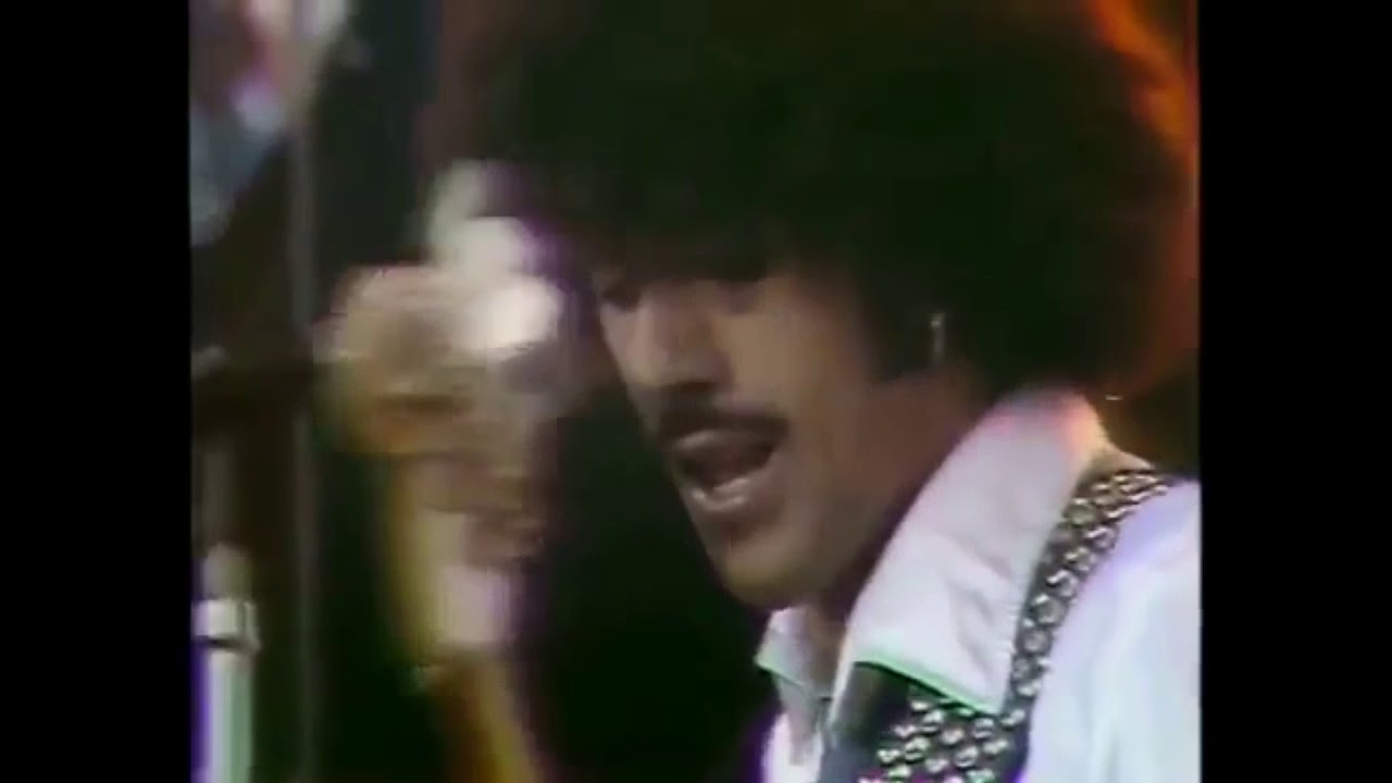 THIN LIZZY The Boys Are Back In Town live Sydney Opera 1978 (w. Gary Moore) - YouTube