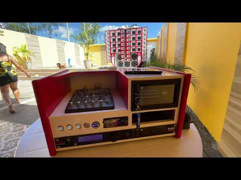 Last vlog of the year - I took my music to my crown's party