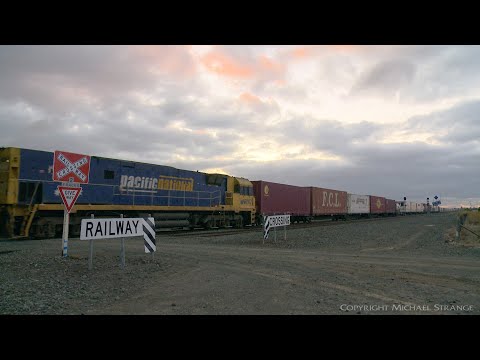 1PM5 Pacific National Intermodal Containers (6/1/2021) - PoathTV Australian Trains & Railways