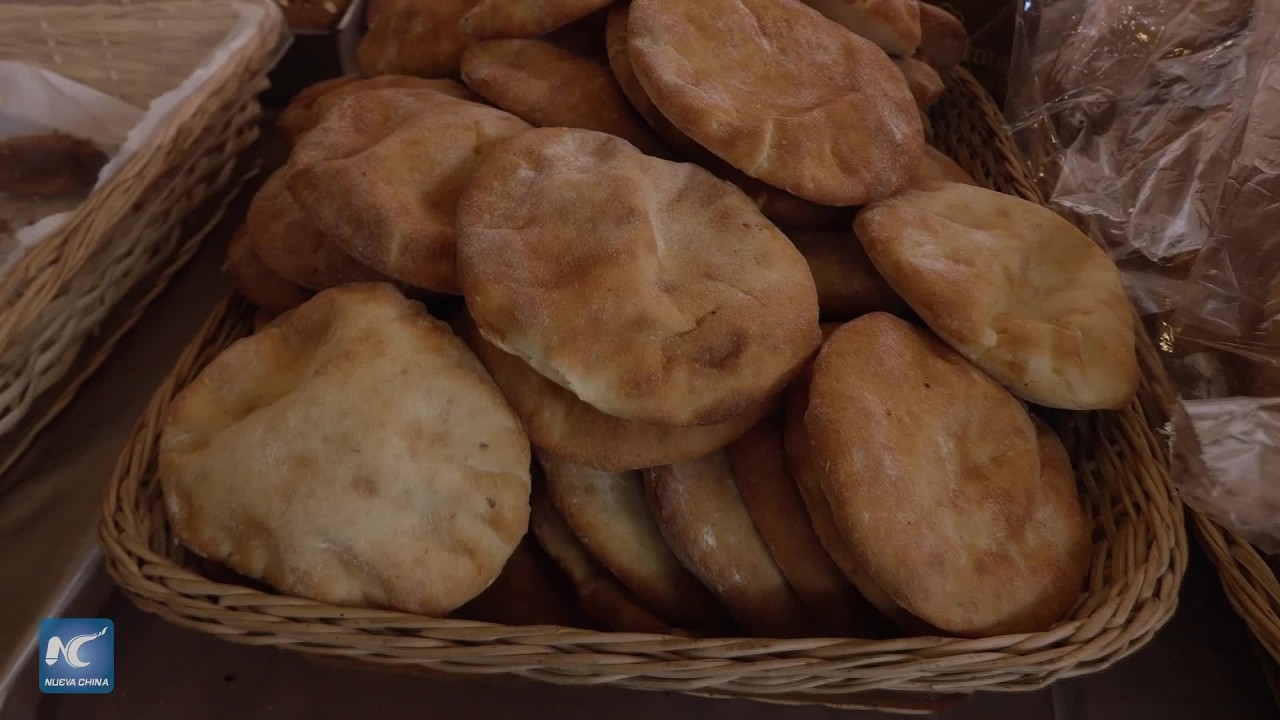 Peruanos celebran festival que destaca beneficios del pan artesanal