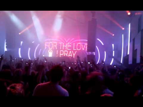 Armin van Buuren @ Armada Night - ADE 2011